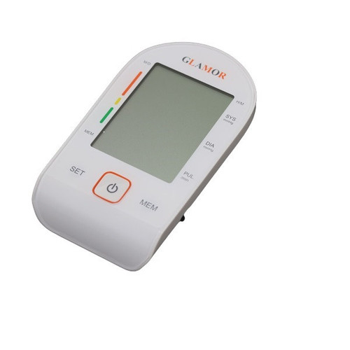 فشارسنج دیجیتال بازویی گلامور مدل PG-800B28 با صفحه نمایش بزرگ، قابلیت سخنگو، اندازهگیری ضربان قلب و تشخیص آریتمی، دارای دو عدد کاف سایز 22 تا 44 سانتیمتر، حافظه 90 عددی و منبع تغذیه برق و باتری